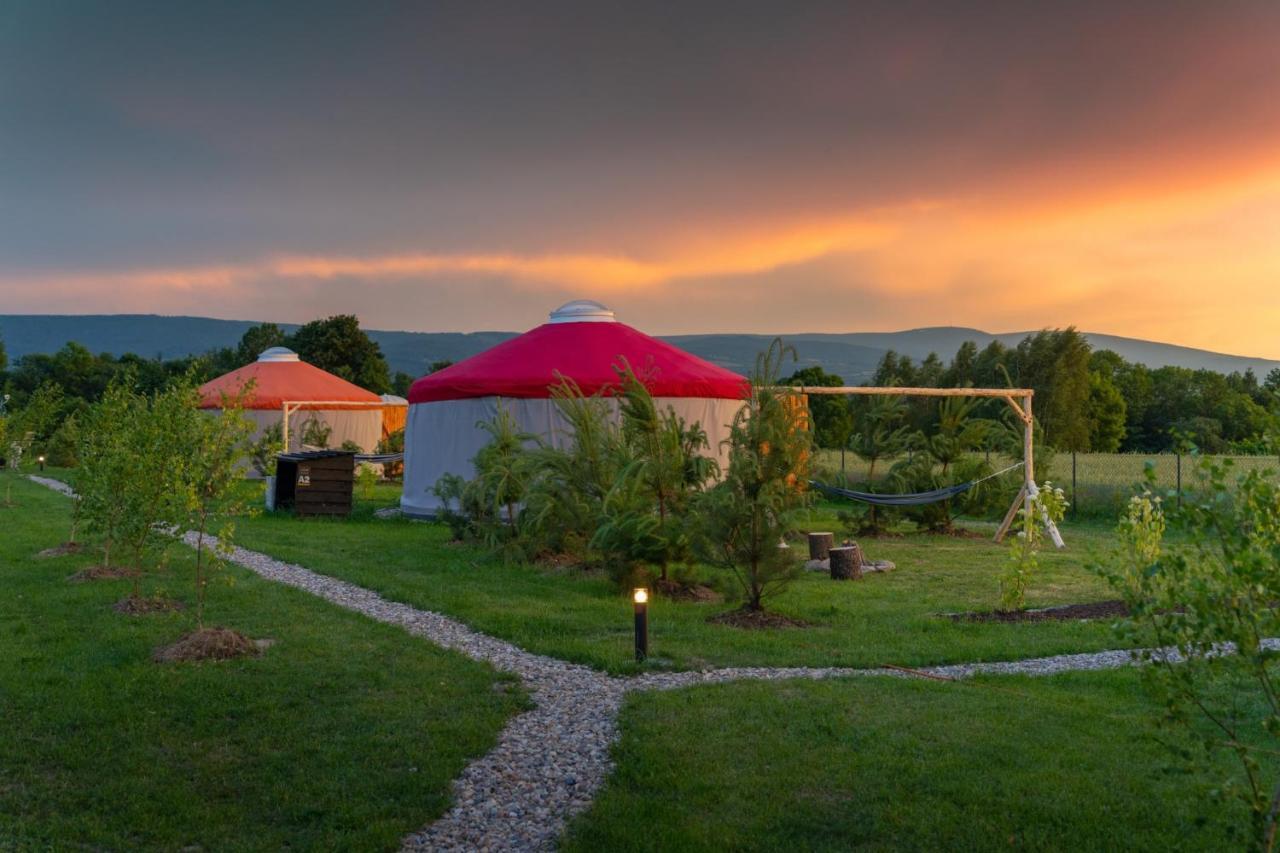 Izera Glamping Adults - Luksusowe Jurty&Spa Gajowka  Dış mekan fotoğraf
