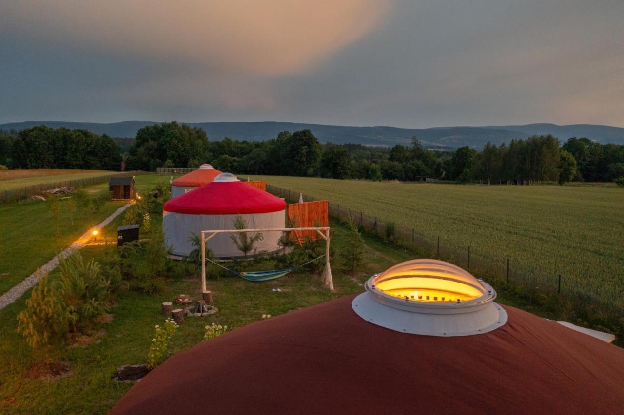 Izera Glamping Adults - Luksusowe Jurty&Spa Gajowka  Dış mekan fotoğraf