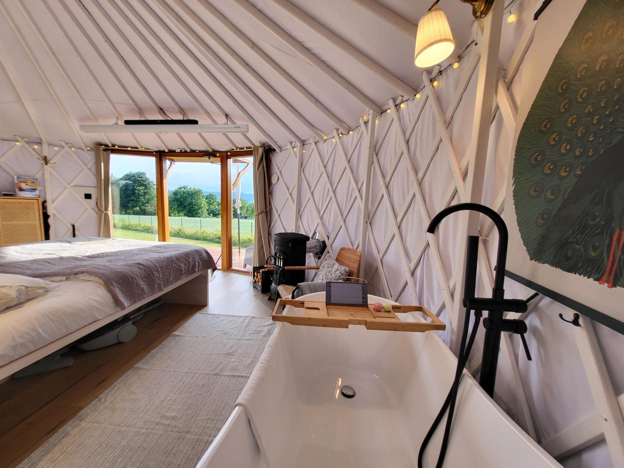 Izera Glamping Adults - Luksusowe Jurty&Spa Gajowka  Dış mekan fotoğraf